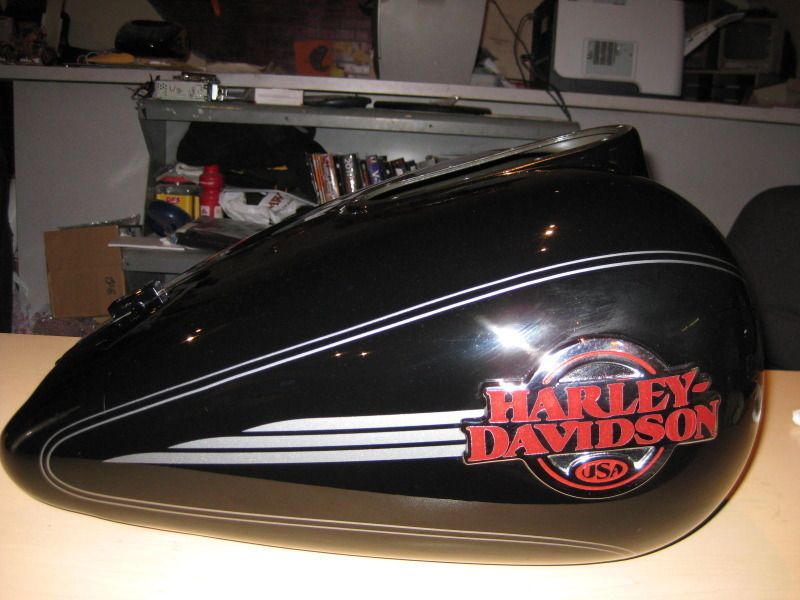 HARLEY TOURING 2006 ULTRA VIVID BLACK GAS TANK WILL FIT 03 07  